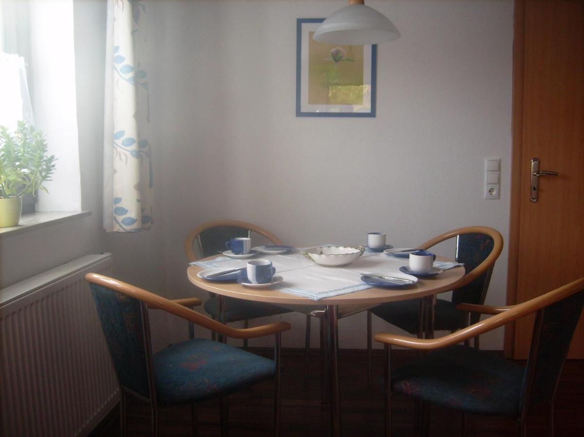 Ferienwohnung Schaefer Waldbreitbach Exteriör bild