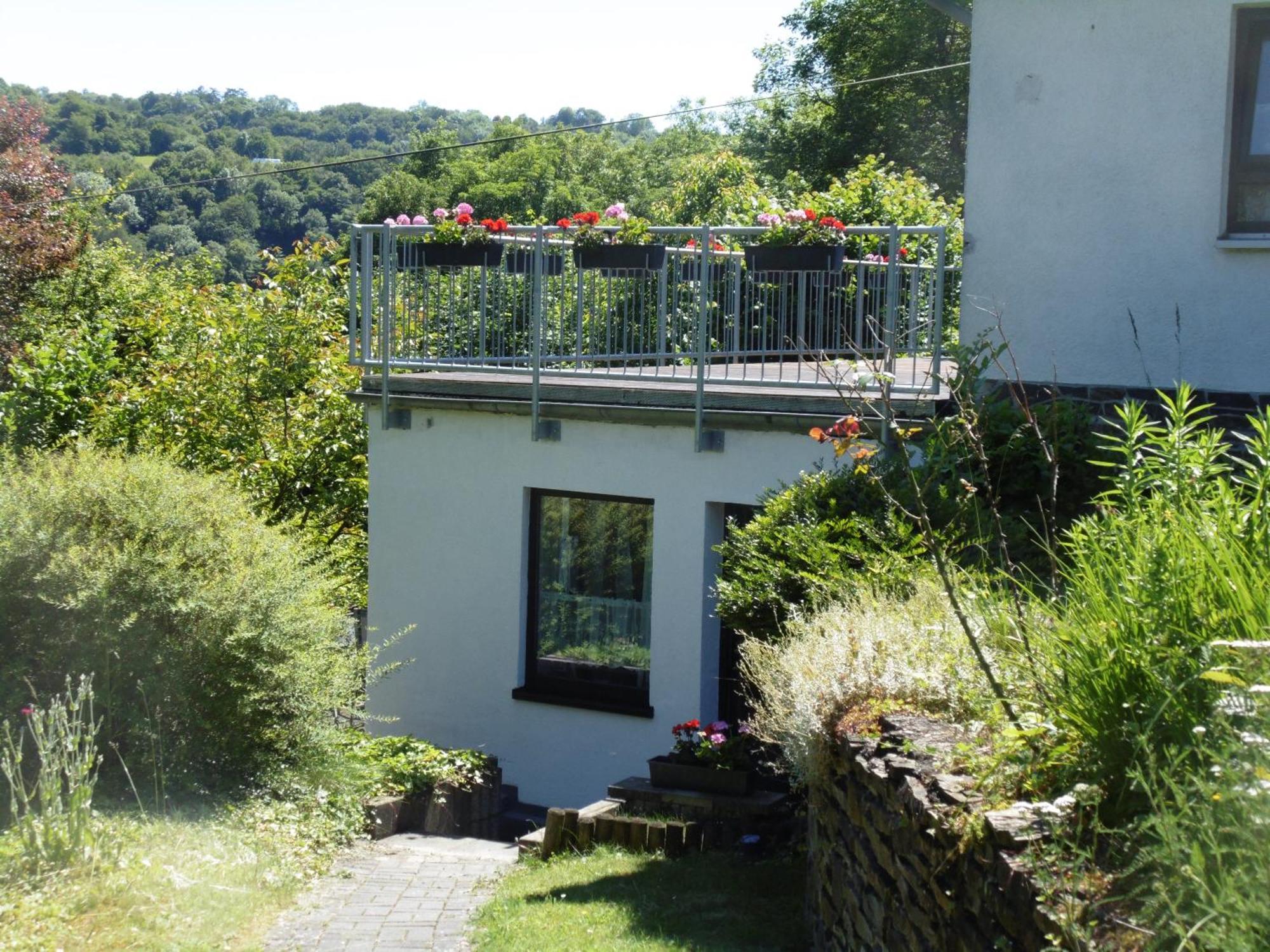 Ferienwohnung Schaefer Waldbreitbach Exteriör bild