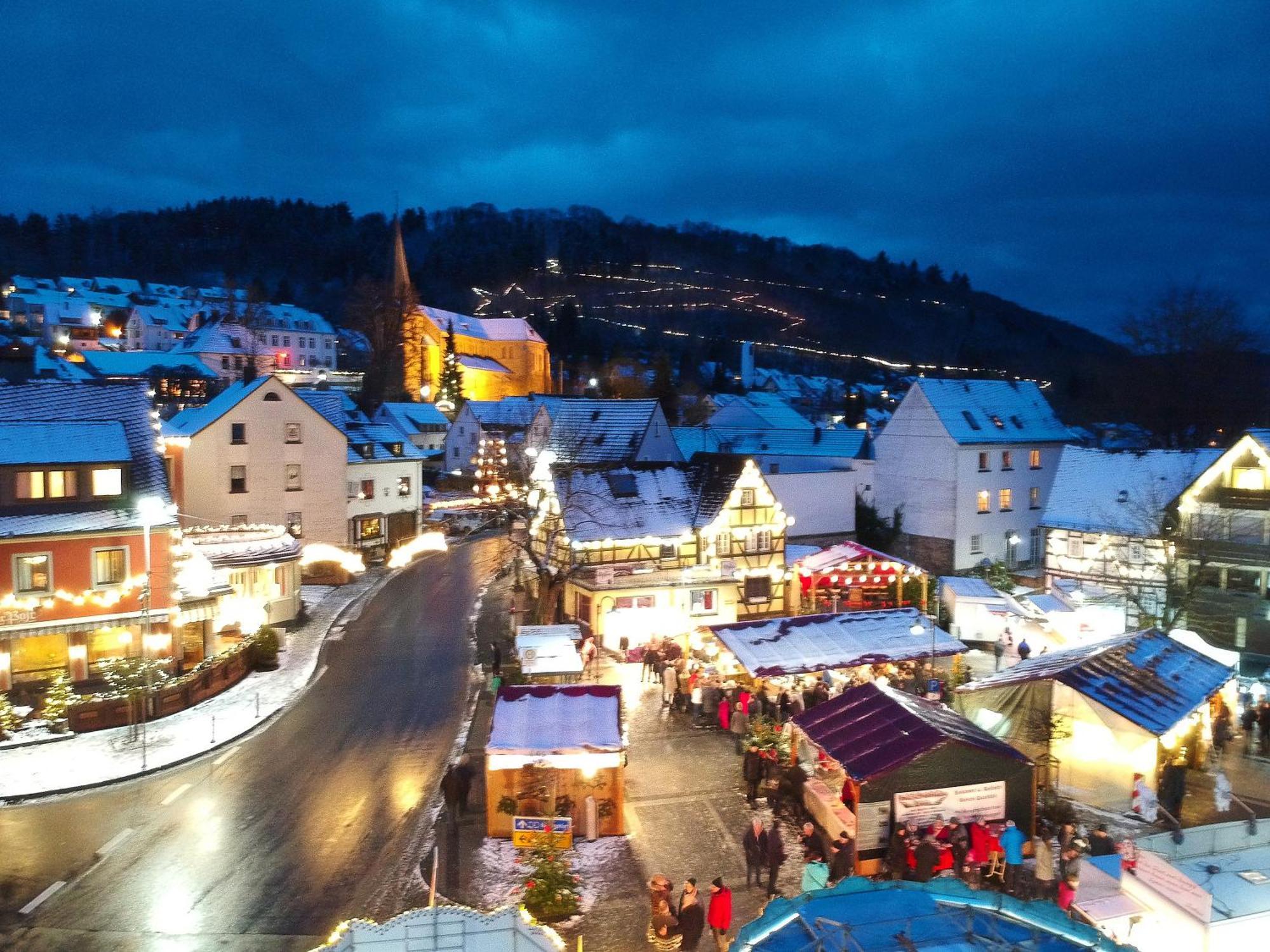 Ferienwohnung Schaefer Waldbreitbach Exteriör bild