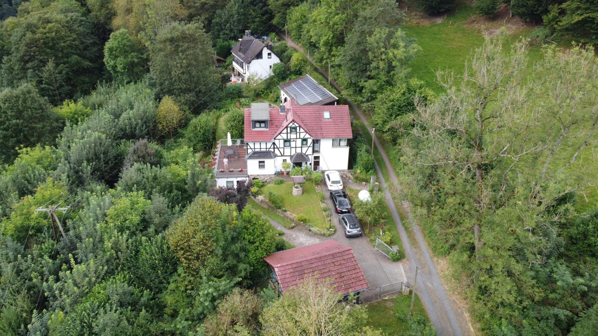 Ferienwohnung Schaefer Waldbreitbach Exteriör bild
